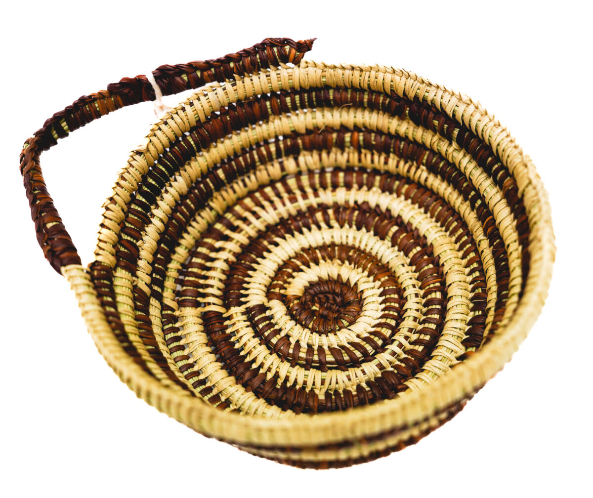Manme (Bush foods) - Paper - Gwenyth Mangiru